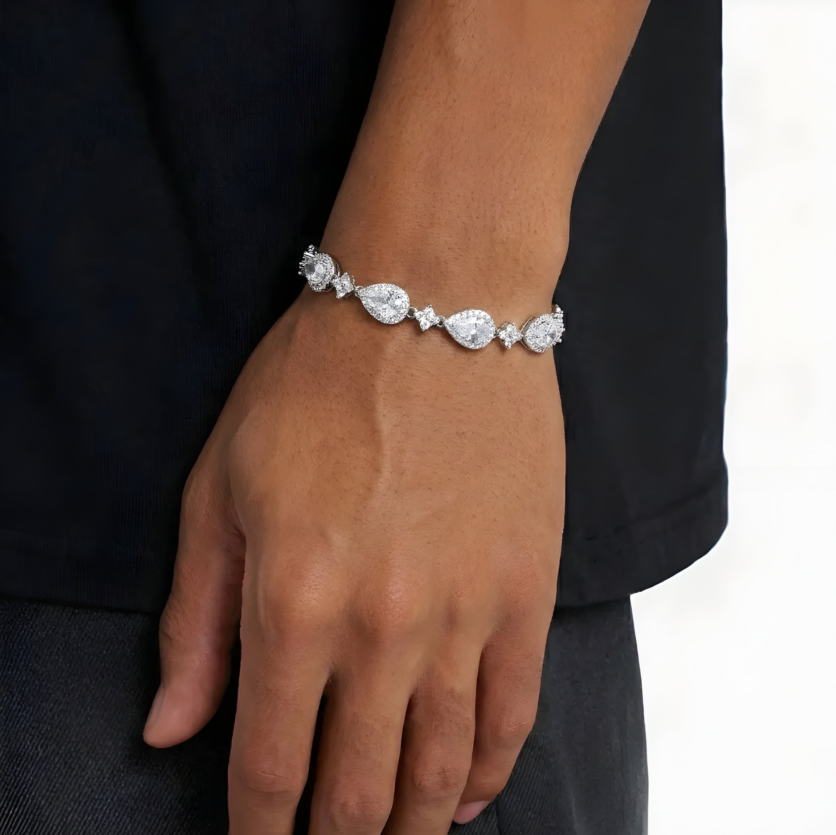 STAR DROP BRACELET